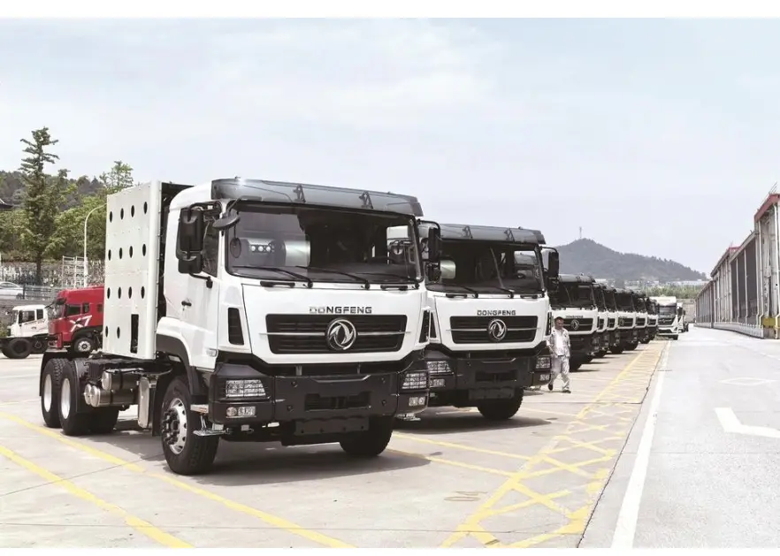 Your premier source for Right Hand Drive (RHD) Vehicles. We specialize in supplying a comprehensive range of RHD trucks, buses, and commercial EVs engineered for markets like the UK, Japan, Australia, New Zealand, and South Africa.