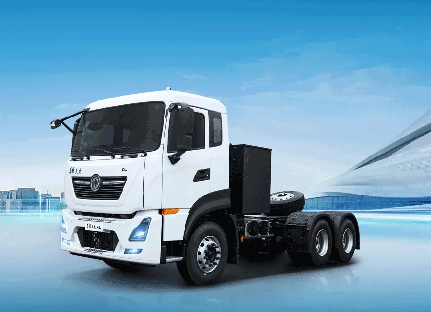 Dongfeng commercial vehicle high-end truck family (HI-Truck) global launch event, featuring the new Tianlong GX heavy-duty truck for international logistics markets.