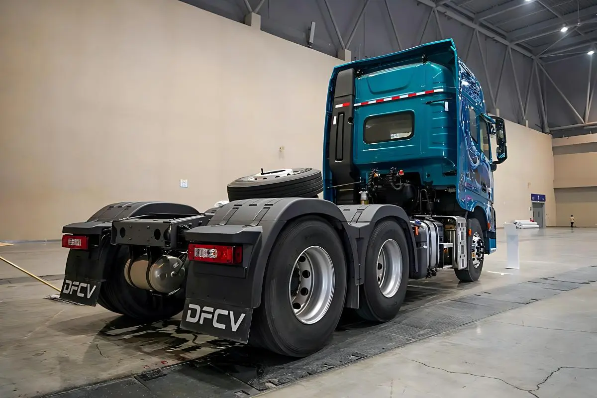 640HP Engine & High Efficiency Powertrain