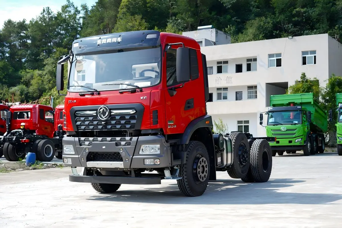 Dongfeng 6X2 dump truck for sale