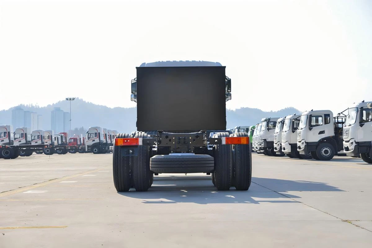 Kinglong KC electric dump truck