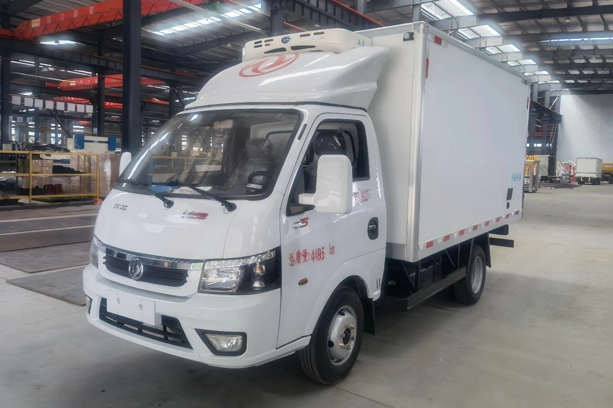 Tuyi T5 Refrigerator Truck