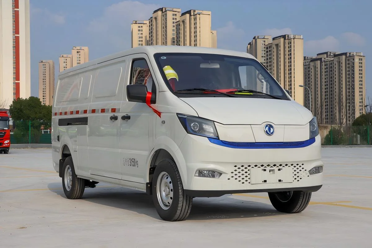 Dongfeng electric cargo van