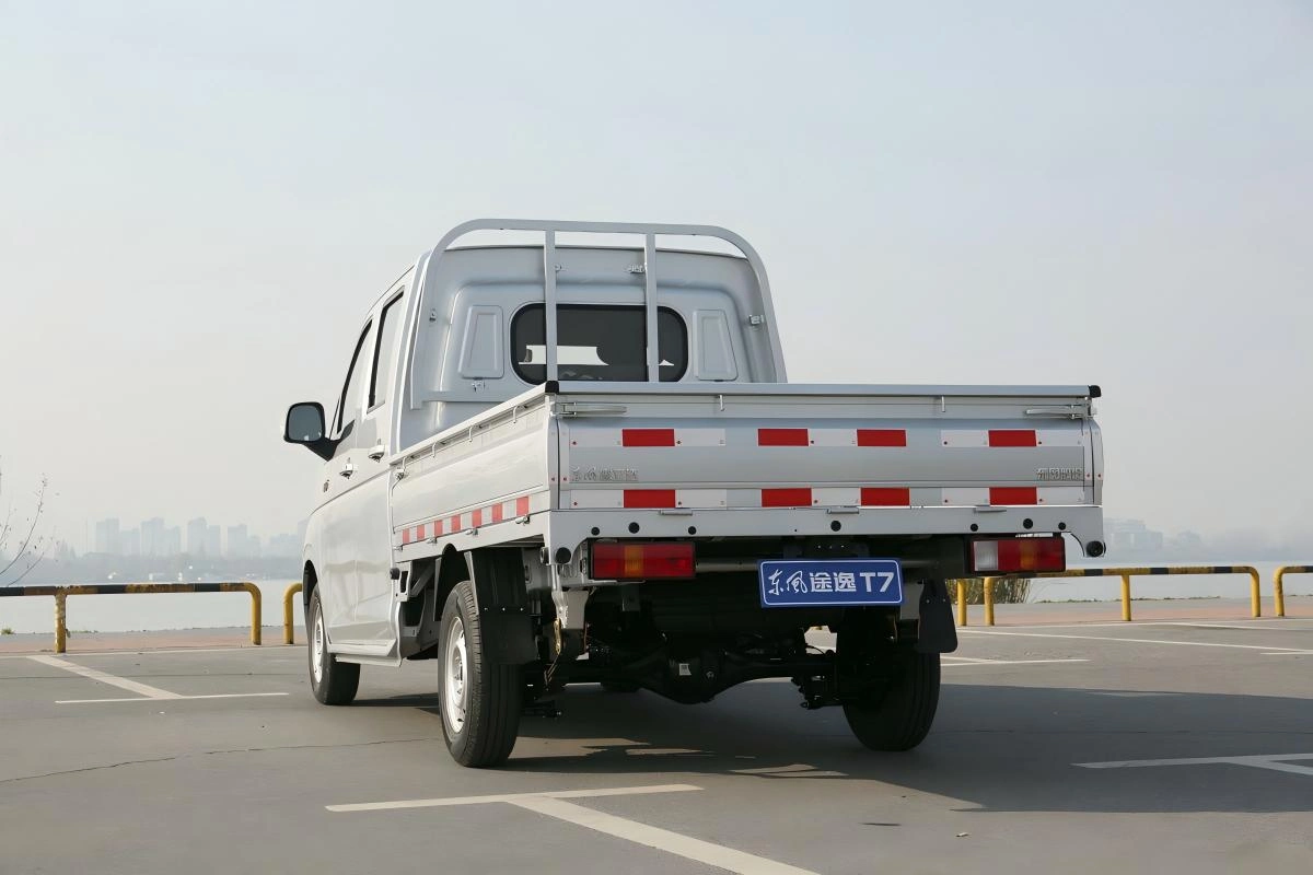 wholesale price DFAC Tuyi 4×2 drop-side fuel efficient light-duty truck for small business