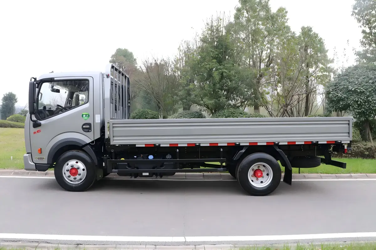 Dongfeng light truck Euro VI